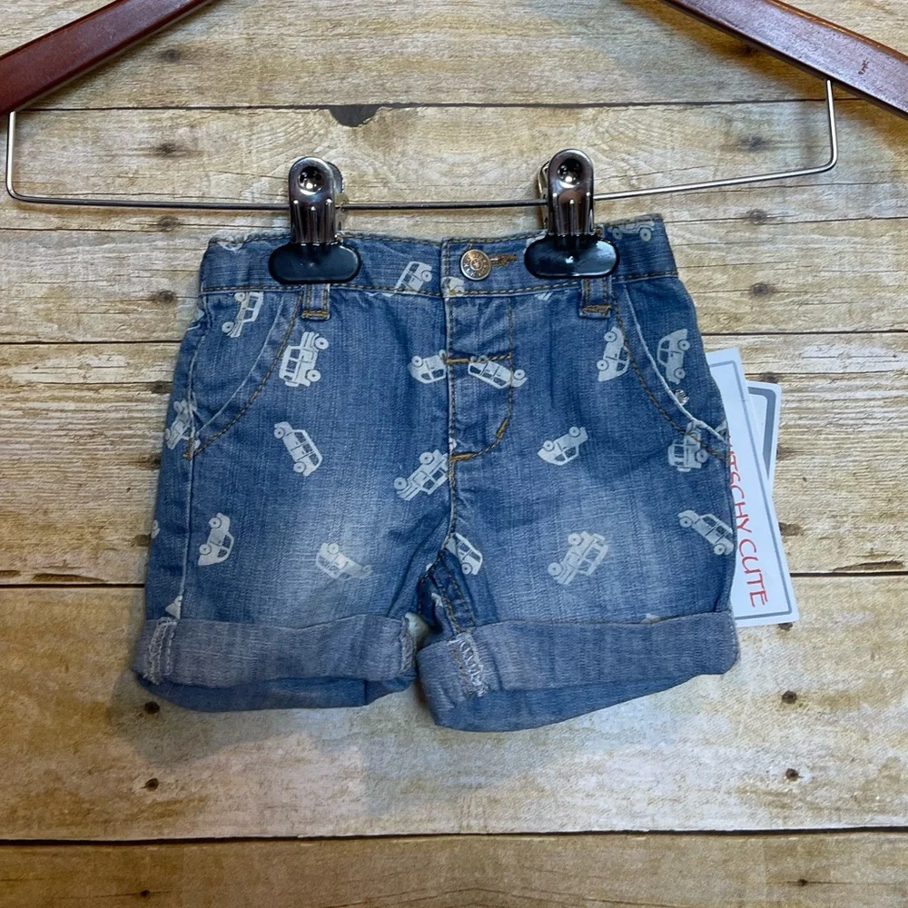 New boys shorts with cars on them 🛍